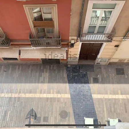 Bakari Centro Málaga